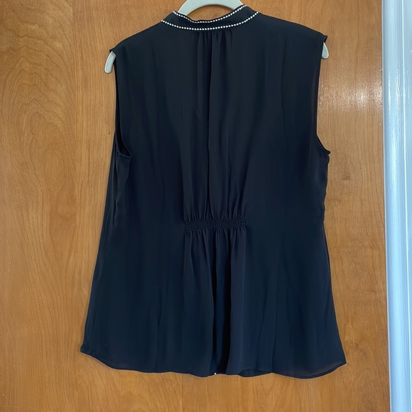 Women’s Black House, White Market sz M sleeveless dress top. Black/white trim - Picture 4 of 4